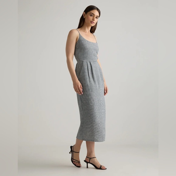 100% European Linen Scoop Neck Midi Dress - Picture 4 of 4